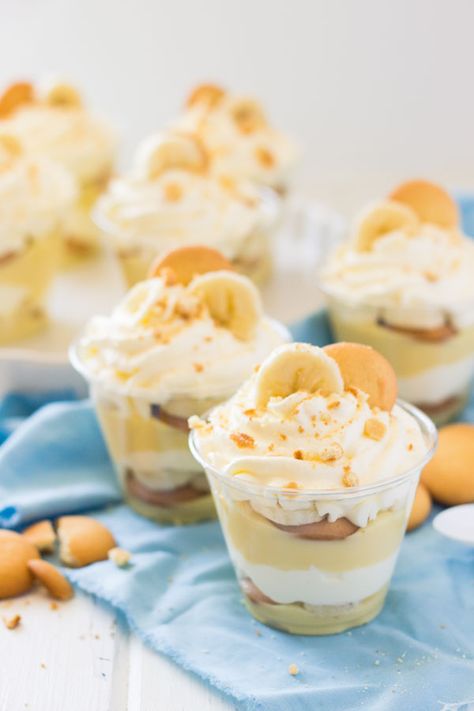 Banana Pudding Cups, Puding Pisang, Banana Pudding From Scratch, Homemade Vanilla Pudding, Banana Pudding Desserts, Easy Banana Pudding, No Bake Banana Pudding, Dessert Cups Recipes, Dessert Mini