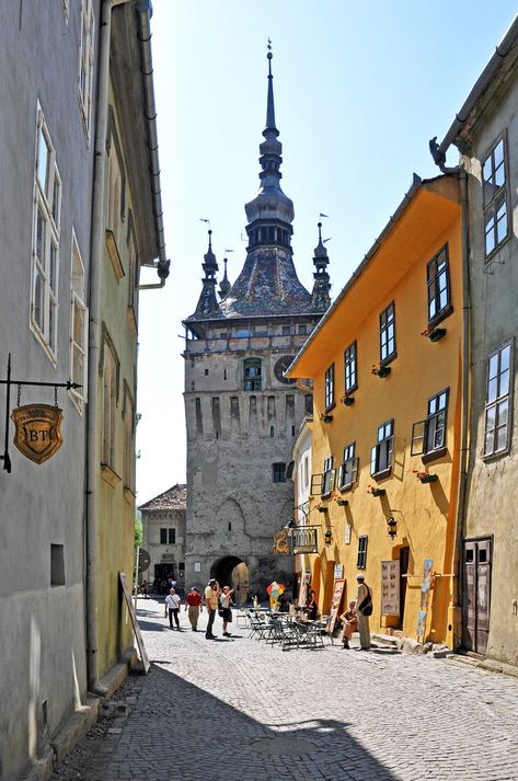 Sighisoara Romania, Architecture Photography Buildings, Watercolor Architecture, European City, Architecture Drawing Art, Landscape Photography Nature, Brick Road, Places In Europe, Visit Europe