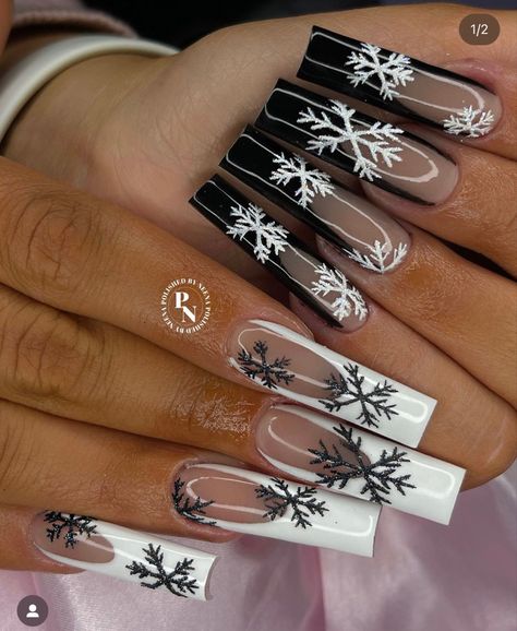 Nails Polish Designs, Christmas Nail Designs Acrylic, Best Summer Nails, Christmas Nail Colors, Christmas Nail Ideas, Holiday Nail, Cute Acrylic Nail Designs, Snowflake Nails, Christmas Nails Acrylic