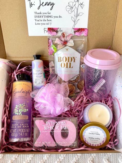 Gift box with a personalized message https://etsy.me/3SL2oe3 #pink #birthday #valentinesday #giftforher #giftf Gift Box For Boyfriend Birthday, Box For Boyfriend Birthday, Gift Basket For Sister, Basket For Sister, Aesthetic Birthday Gifts, Gifts For Her Aesthetic, Amazon Birthday Gifts, Gift Box For Boyfriend, 30th Birthday Gifts For Her