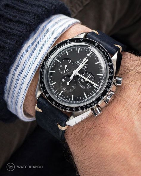 Mens Watches Guide, Omega Moonwatch, Speedmaster Omega, Omega Speedmaster Moonwatch Professional, Omega Speedmaster Professional, Stylish Watches Men, Omega Man, Omega Speedmaster Moonwatch, Speedmaster Professional