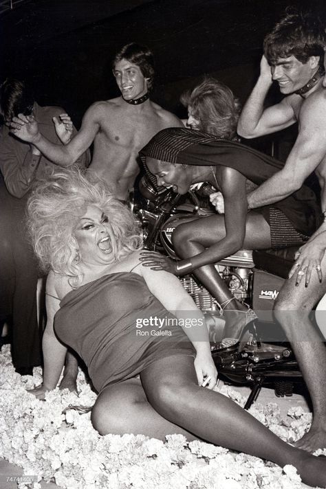 Studio 54 New York, Gjon Mili, Crazy Pictures, Scott Baio, Disco Club, Dangerous Minds, John Waters, Lee Miller, Grace Jones