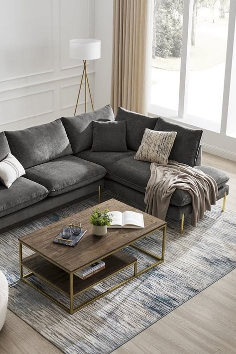 Best Comfortable Sofas With Chaise Lounges 2022 Chaise Sofa Layout, Living Room With Chaise Lounge Layout, Chaise Sofa Living Room, Room Cool Ideas, Sectional Living Room Layout, Open Space Living Room, Comfortable Sectional Sofa, Living Room Chaise, Sofa Layout