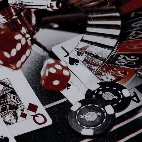 Future Games, Poker Night, Poker Face, Yumeko Jabami, Casino Night, Casino Royale, Poker Chips, Poker Cards, Night Aesthetic