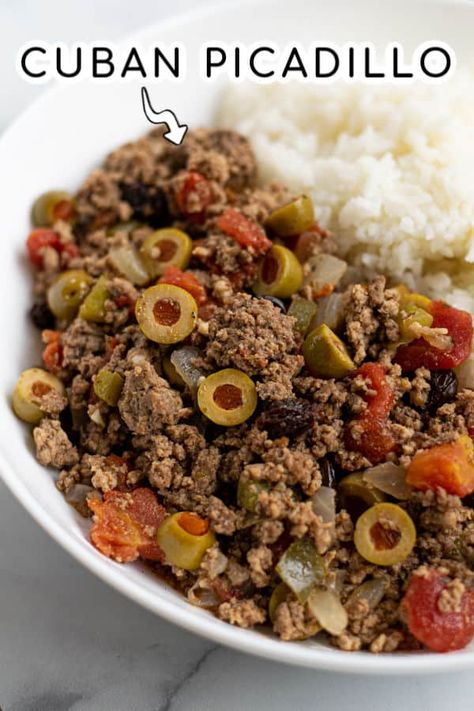 Cuban Beef Picadillo, Ground Pork And Beef Recipes, Picadillo Recipe Cuban, Picadillo Cubano, Ground Pork Recipes Easy, Cuban Picadillo Recipe, Cuban Picadillo, Beef Picadillo, Picadillo Recipe