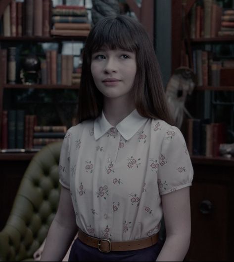 Violet Baudelaire - A Series of Unfortunate Events Series Of Unfortunate Events Aesthetic, Events Aesthetic, Violet Baudelaire, A Series Of Unfortunate Events Netflix, Emily Browning, Lemony Snicket, Unfortunate Events, A Series Of Unfortunate Events, Ryan Reynolds