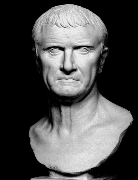 Marcus Licinius Crassus, Parthian Empire, Roman Statue, Plaster Cast, Roman Sculpture, Academic Art, Tattoo Stencil Outline, Greek And Roman Mythology, Roman Mythology