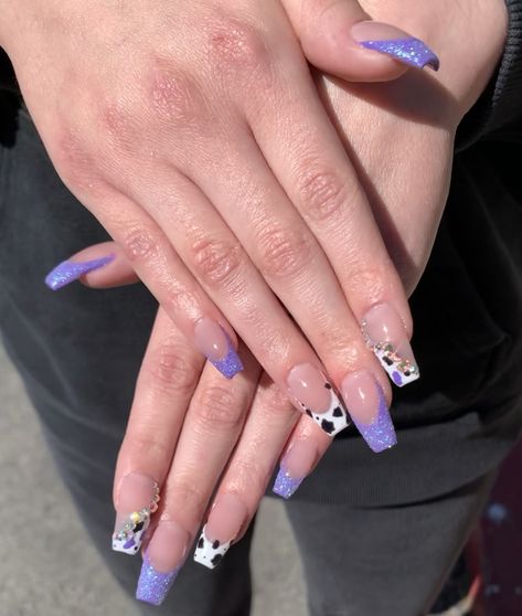 Lilac Cow Print Nails, Purple And Cow Print Nails, Purple Cowprint Nails, Nail Ideas For 13 Yo, Purple Western Nails, 4h Nails, Purple Cow Nails, Purple Cow Print Nails, Cow Nails Acrylic