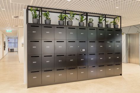 Staff Lockers, Industrial Lockers, Employee Lockers, Locker Designs, Office Lockers, Smart Office, Biophilic Design, Metal Lockers, Smart Storage