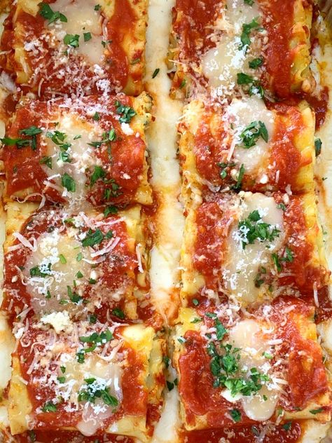 Lasagna Party Rolls with Red and White Sauce - Proud Italian Cook White And Red Lasagna, Italian Main Dishes For A Crowd, Party Food Main Dish, Italian Party Food, Lasagna Party, White Lasagna Recipe, Party Rolls, Italian Main Dishes, Parmesan Spaghetti