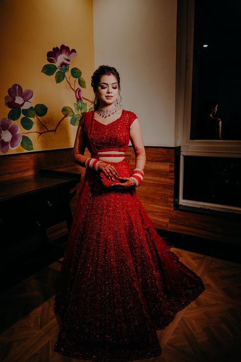 This Bride Wore The Monochrome Red Lehenga Better Than Priyanka Chopra! - Wedbook Bridal High Ponytail, Red Net Lehenga, Lehenga Bride, Designer Bridal Lehenga Choli, High Ponytail Hairstyles, Indian Bride Outfits, Bridal Lehenga Collection, Designer Bridal Lehenga, Bridal Lehenga Red