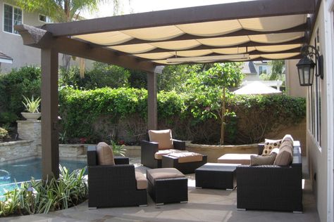 Find out which pergola shade option is best for your space. Tips on deciding between materials, fixed and retractable options, and more. Ombra Pergola, Outdoor Patio Shades, Terrace Roof, Design Per Patio, Deck Shade, Pergola Diy, Pool Shade, Shade Ideas, Backyard Shade