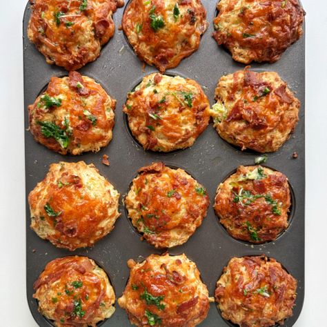 Cheese and Bacon Muffins (the best version) | Myriad Recipes Herby Bread, Bacon And Cheese Muffins, Things To Make For Breakfast, Bacon Muffins, Tin Recipes, Meat Pies, Cheese Muffins, Recipes Casserole, My Favourite Things