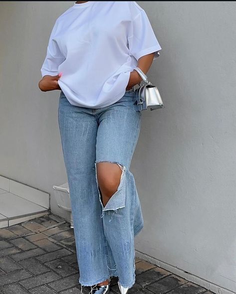 Jean and tshirt but make it stylish 🤍💙💙💙✨✨✨ . . . Credit: @sintle . FOLLOW US @journalofafashionaddict FOR DAILY FASHION AND STYLE INSPIRATIONS. . . #fashion#style#jean#tshirt#explorefashion Asoebi Styles, Event Outfit, T Shirt And Jeans, Fashion And Style, Daily Fashion, Jeans Style, Follow Us, Make It, Fashion Blogger