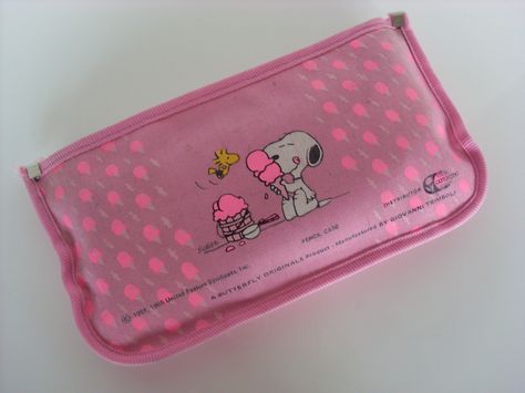 Snoopy pencil case | Flickr - Photo Sharing! 2000s School, Transparent Pencil Case, Bedroom Decor For Teen Girls, School Things, Pink Pink, Teen Girls, Memory Lane, School Stuff, Pencil Case