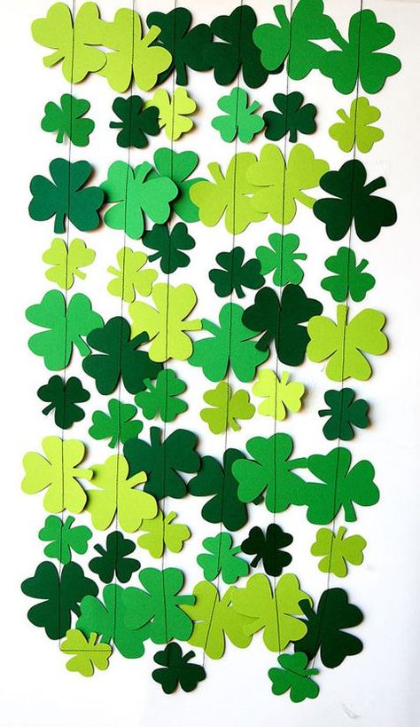 April Decor, Irish Wedding Decorations, Irish Party Decorations, Patricks Day Decorations, Shamrock Garland, St Patricks Day Decor, Fete Saint Patrick, St Patricks Day Quotes, Irish Party