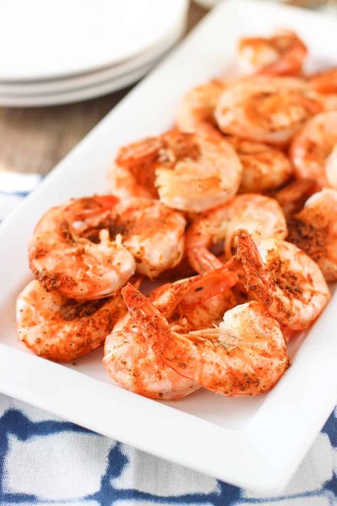 Peel And Eat Shrimp, Old Bay Shrimp, Fast Appetizers, Shrimp Boil Recipe, Steamed Shrimp, Cooking With Beer, Shrimp Appetizers, Grilled Shrimp Recipes, Shrimp Seasoning