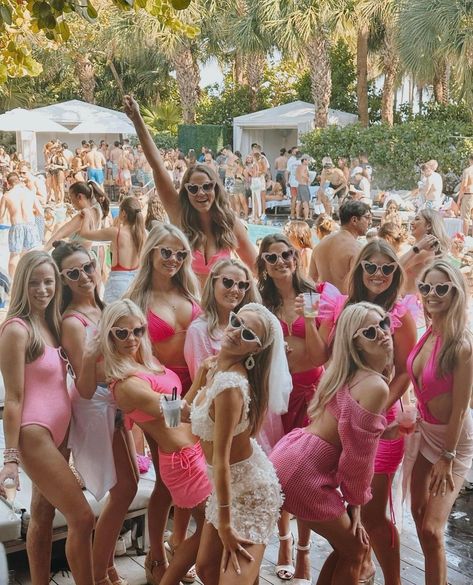 Bachelorette Pool Party Outfit, Beach Bachelorette Party Outfit, Glitz And Glam Bachelorette, Bachelorette Weekend Outfits, Glam Bachelorette, Father Daughter First Look, Bachelorette Miami, Bachelorette Pool, Daughter Pictures