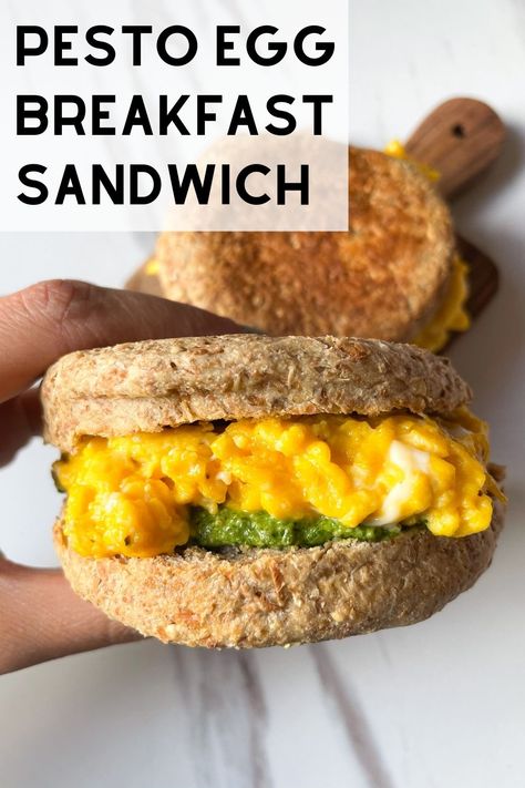 Pesto Egg Breakfast Sandwich Bananas Recipes, Frozen Banana Recipes, Egg Breakfast Sandwich, Best Pesto, Pesto Eggs, Egg Sandwich Breakfast, Breakfast Sandwich Maker, Clean Breakfast, Breakfast Aesthetic