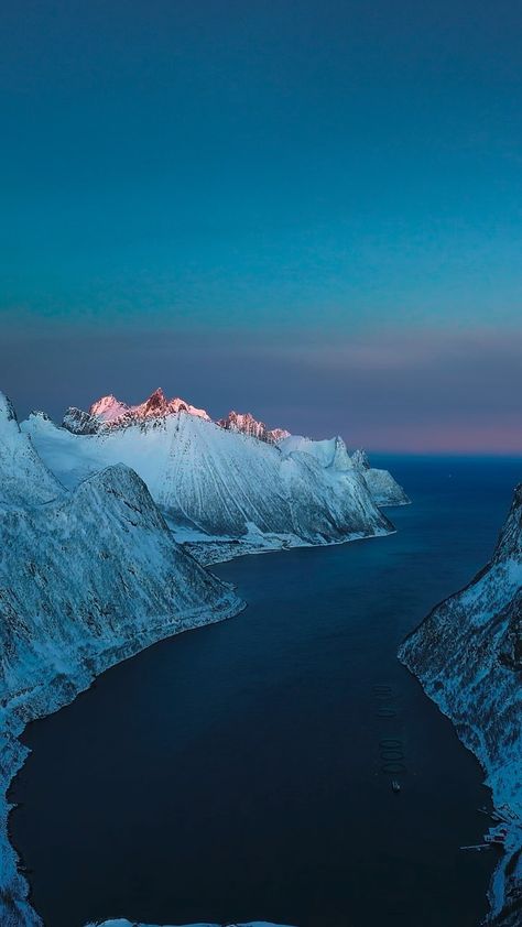 What winterdreams are made of … . . . #mountains #norway #ocean #lofoten #northernnorway #planetearth | Instagram Norway Winter Aesthetic, Sommaroy Norway, Norway Aesthetic Winter, Winter In Norway Aesthetic, Mountains Norway, Norway Mountains, Winter In Norway, Norway In Winter, Norway Aesthetic