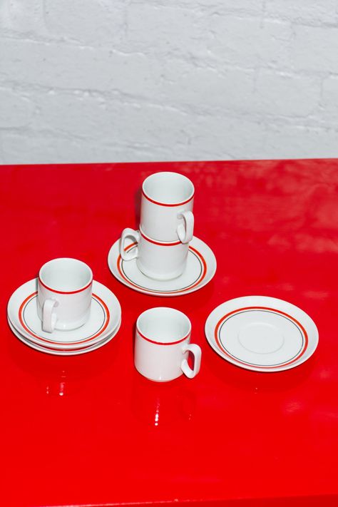 "Vintage red and white espresso set by Italian brand Tognana.  Set of 4 espresso cups & saucers.  --------------------- Colour - White + Red Maker/Artist/Creator/Designer - Tognana Materials + Techniques - Porcelain  Date piece was created - Circa 1970 Dimensions - Holds 1 espresso shot Hallmarks/Attributions - Tognana logo on base of cup  Condition - Good vintage condition --------------------- READ PRIOR TO PURCHASE All items are \"sold as seen\"   All items sold in our shop are original vintage. They carry with them the marks and character of time. They can also have wear or patina that certify their age and originality.   They remain however fully functional, but may show signs of age through scuffs, dings, faded finishes, minimal upholstery defects, or visible repairs when stated.   W Vintage Italian Interior Design, Italian Cafe Aesthetic, Retro Italian Restaurant, Espresso Cups Aesthetic, Nomad Coffee Barcelona, Italian Mugs, Italian Espresso Cups, Vintage Italian Plates, Red Coffee Cup