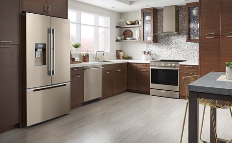 Kitchen Appliance Finish Trends to Consider | Warners' Stellian Slate Appliances, Kitchen Decor Styles, Kitchen Appliance Storage, Kitchen Suite, Mom Kitchen, Self Cleaning Ovens, Bronze Kitchen, Counter Depth Refrigerator, Stainless Steel Microwave