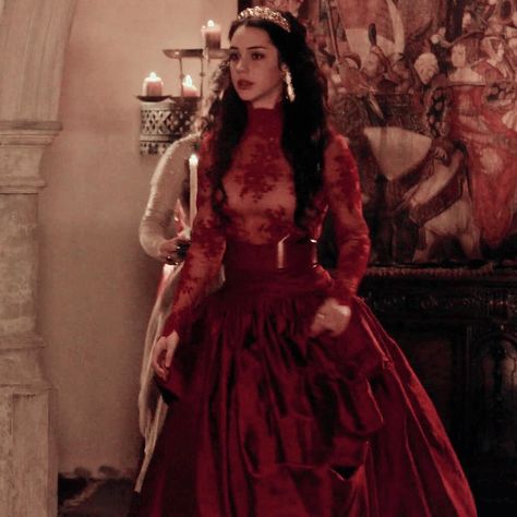 Reign Mary Red Dress, Dresses From Reign, Queen Mary Reign Dresses, Reign Inspired Dresses, Adelaide Kane Mary Stuart, Reign Dresses Gowns, Reign Red Dress, Mary Reign Outfits, Mary Stuart Dress