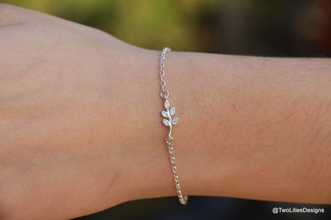 Dainty Sterling Silver Women Bracelet Small Elegant Sparkly Silver Zircon Stone Leaf Bracelet Minimalist Branch Jewelry Charm Bracelet Gift #silver #birthday #plantstrees #zircon #women #leaf #stone #minimalist #giftforher #silverbracelet #sparkly #womenbracelet #dainty #branchbracelet #leafbracelet https://etsy.me/2WWEUtZ Minimalist Bracelet Silver, Branch Jewelry, Tiny Bracelet, Branch Leaves, Silver Leaf Bracelet, Outfit Minimalist, Blue Opal Necklace, Pretty Jewelry Necklaces, Silver Bracelets For Women