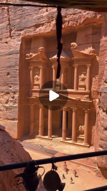 Discover the world on Instagram: "ANCIENT CITY OF PETRA - JORDAN The history of the Ancient City of Petra in Jordan dates back to 400 BC. The Ancient City of Petra was the capital of the Nabataeans between 400 BC and 106 AD. The Nabataeans were a people who stretched from the Euphrates River to the Red Sea and included the border region between Syria and Arabia. When the earthquake and economic difficulties occurred, Petra lost its shine and was forgotten for time. The Ancient City of Petra, which mysteriously slept for centuries, was rediscovered by Swiss traveler Johann Burckhardt in 1812. All structures such as theatre, temple, residential area, etc. in the Ancient City of Petra are carved from limestone. The temple, amphitheatre, tombs and reliefs carved into rock blocks are Petra In Jordan, Euphrates River, City Of Petra, Petra Jordan, The Red Sea, Ancient City, Red Sea, Ancient Cities, The Temple