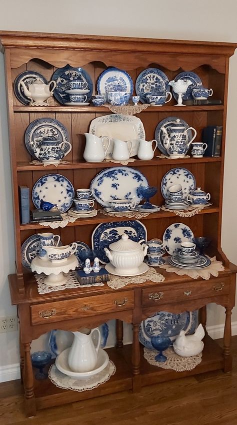 I finally feel like I have a complete blue willow collection in my welsh dresser. I have been working on it for awhile. Come visit for details. I will be making updates as I find more specialty pieces. Don't forget to follow for updates. #blue #willow #china #display #welsh #dresser #porcelain #vintage #hutch #antiques #collectibles Blue Willow China Display, Ironstone Display, Blue Willow Decor, China Cabinet Decor, Decorating With Blue And White Porcelain, Blue Willow China Pattern, Display Collections, Blue And White Kitchen, Blue Willow Dishes