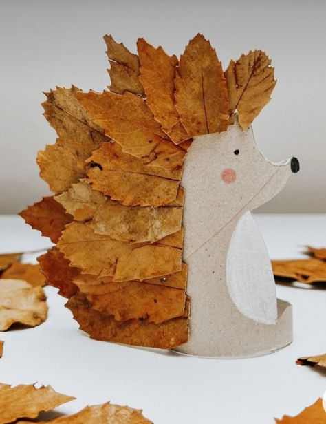 Fall Arts And Crafts, Toddler Arts And Crafts, Leaf Crafts, Fall Crafts For Kids, Autumn Crafts, Toddler Art, Childrens Crafts, Nature Crafts, Autumn Activities