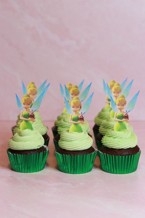 Tinkerbell Party Treats, Tinkerbell Desserts, Tinker Bell Sweet 16, Tinkerbell And Friends Cake, Tinker Bell Cupcakes, Tinker Bell Party Ideas, Tinkerbell Cupcakes, Tinkerbell Party Ideas, Cupcake Cake Ideas