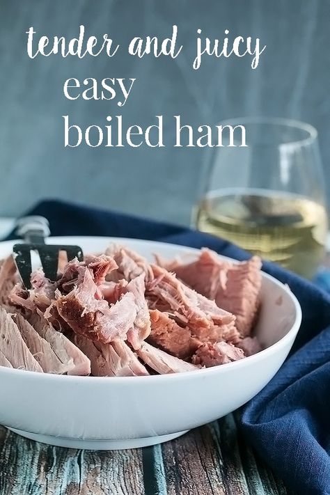 A delicious boiled ham recipe that falls apart and melts in your mouth. Perfect for special occasions and feeding a crowd of guests!  #cookswithcocktails #boiledham #easterham #easyhamrecipe Easy Ham Recipes, Keto Easter, Easter Dinner Menus, Boiled Ham, Dinner Meat, Ham Dinner, Easter Ham, Dinner Keto, Easy Ham