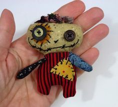 Crafts Pictures, Zombie Dolls, The Crafts, Ugly Dolls, Monster Dolls, Spirit Dolls, Do It Yourself Crafts, Toys Dolls, Voodoo Dolls