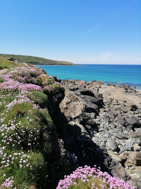 Cornwall Painting, Cornish Coastline, Cliff Wedding, Cornish Coast, I Am Lucky, Wedding Colour, St Ives, Camera Phone, My Favorite Image