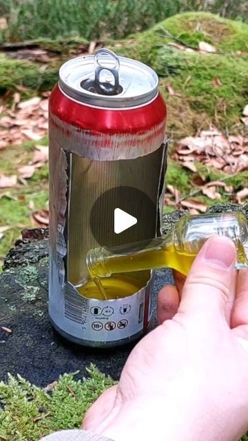 Survival Life Hacks Camping Ideas, Diy Camping Ideas, Camp Gear, Cool Camping Gadgets, Camping Gear Gadgets, Camping Gear Diy, Camping Accesorios, Camping Diy, Camping Gear Survival