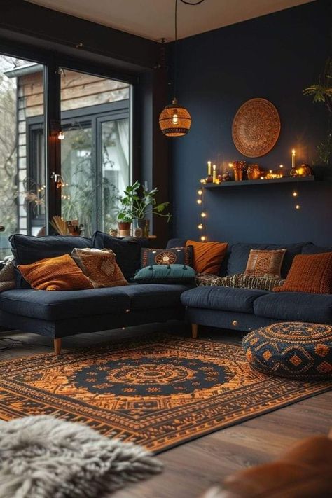 Boho Living Room For Men, Navy Blue Bohemian Living Room, Dark Living Room Walls, Vintage Boho Living Room, Gothic Living Room Ideas, Eclectic Living Room Design, Dark Boho Living Room, Boho Home Decor Ideas, Moody Living Room