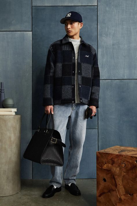 Kith Fall 2023 Menswear Fashion Show | Vogue Kith Outfit Men, Kith Menswear, Mens Formal Fashion, Fall 2023 Menswear, 2023 Menswear Fashion Show, Formal Fashion, Menswear Fashion Show, Mens Formal, Menswear Fashion