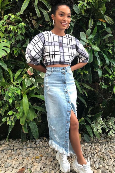 23 Outfit Ideas For Petite Women With a Tall Order For Style Outfit Ideas For Petite Women, Yara Shahidi Outfits, Grownish Outfits, 23 Outfit Ideas, Yara Shahidi Style, Zoey Johnson, 23 Outfit, New Outfit Ideas, Yara Shahidi