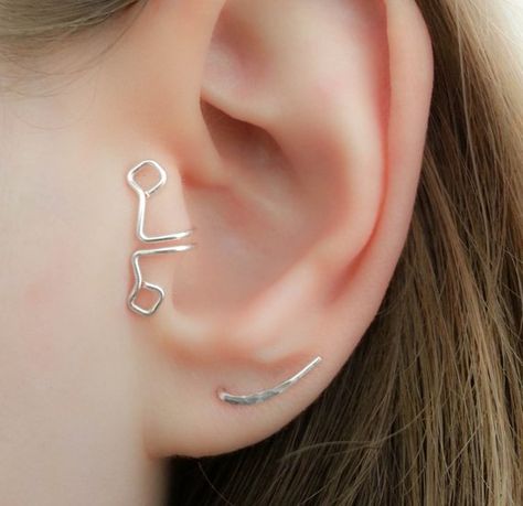 Tragus Cuff Earring-Fake Ear Piercing-Tragus Silver-Fake Tragus-Ear Cuff-Fake Tragus-Fake Tragus Ear Tragus Cuff, Tragus Ear Cuff, Fake Ear Piercings, Triple Helix, Ear Piercings Tragus, Tragus Jewelry, Silver Ear Climbers, Piercing Tragus, Cartilage Earrings Stud