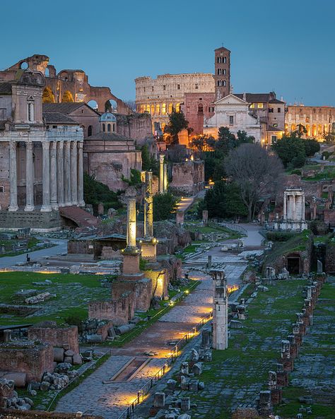 Ancient Rome Aesthetic, Rome Italy Photography, Study Abroad Travel, Rome Photography, Rome Aesthetic, Best Places In Italy, Visit Rome, Colosseum Rome, Rome City