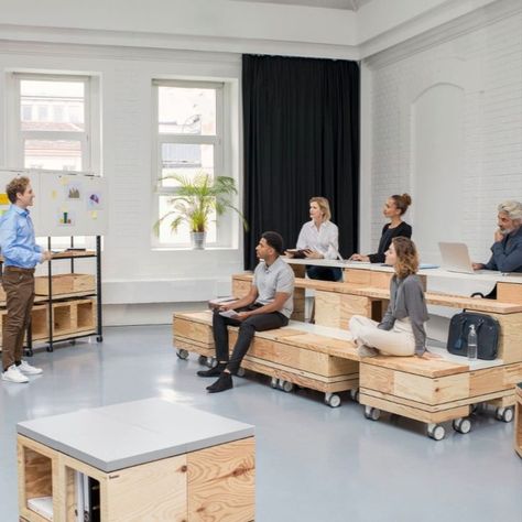 create your own modular, multifunctional, multipurpose workshop using PIXEL by Bene. Made from sustainable ply wood box. Multifunctional Office, Modular Table, Open Space Office, Modular Desk, Modular Office, Multipurpose Room, Modular Furniture, Move It, Learning Spaces