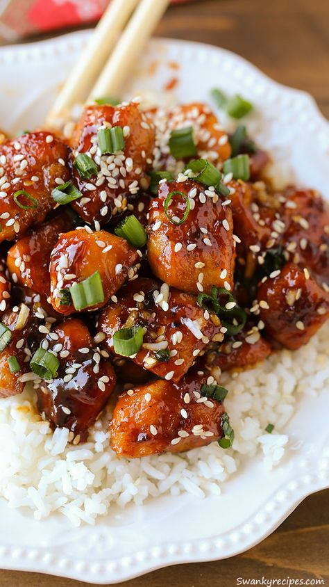 Sticky Sesame Garlic Chicken Sesame Garlic Sauce, Perspective Graphic, Chicken With Rice, Garlic Sauce Recipe, Chinese Chicken Recipes, Honey Sesame Chicken, Mapo Tofu, Loving Heart, Anchorage Alaska