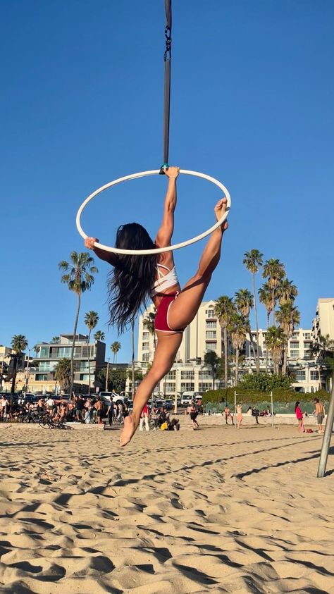 S T E P H E N I E 🇺🇸 🇨🇳 on Instagram: “Yesterday’s Lyra (aerial hoop) play 🥰 I love keeping my fitness routine fun with dance ✨ Wanting to advance in aerial sports gives me…” Aerial Hoop Aesthetic, Lyra Hoop Poses, Aerial Hoop Photoshoot Poses, Lyra Costume Aerial Hoop, Hoops Aesthetic, Lyra Hoop Photography, Gym Lifting, Lyra Hoop, Duo Aerial Hoop