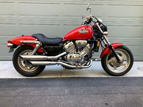 Honda Other 1994 Honda Magna VF750c // Project BikeA friend had this bike in hi... Honda Magna 750, Honda Magna Bobber, Honda V65 Magna, Honda Magna, Honda Vfr1200f, Honda Nr750, Honda Cm200t Cafe Racer, Cruiser Bikes, Honda Motors