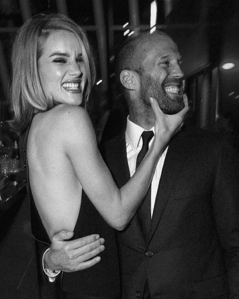 Jason Statham Rosie Huntington, Rosie And Jason, Jason Statham And Rosie, Under Your Spell, Jason Statham, Happy Wife, Future Lifestyle, Rosie Huntington Whiteley, Photo Couple