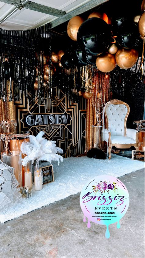 #gatsby #decoration #balloons #brissizevents Great Gatsby Balloon Decor, Gatsby Decor, Staircase Decoration, Gatsby Birthday, Gatsby Birthday Party, Balloon Decorations, Gatsby, Balloons, Birthday Party