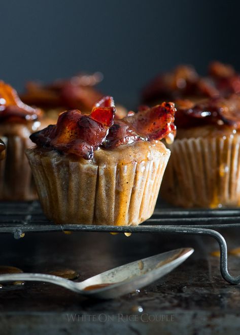 Killer Maple Bacon Apple Muffins Recipe on @whiteonrice Apple Muffins Recipe, Bacon Muffins, Apple Muffin Recipes, Apple Muffins, Maple Bacon, Bacon Recipes, Baked Apples, Muffin Recipes, Brunch Recipes