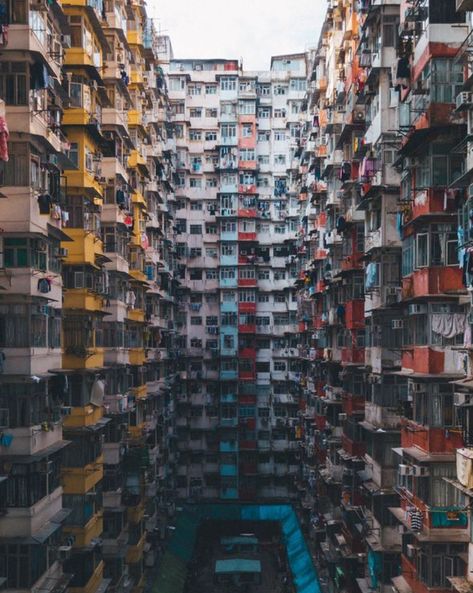 Hong Kong Monster Building Cramped Apartment Aesthetic, Monster Building Hong Kong, Hong Kong Building, Monster Building, Hong Kong Architecture, Aesthetic Buildings, Kowloon Walled City, Hong Kong Photography, Vertical City