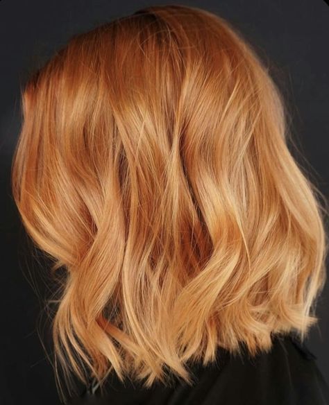 Long Bob Ginger Hair, Copper Long Bob Hair, Short Copper And Blonde Hair, Copper Long Bob, Copper Bob Hair, Copper Bob, Champagne Blonde Hair, Cheveux Oranges, Ginger Hair Color